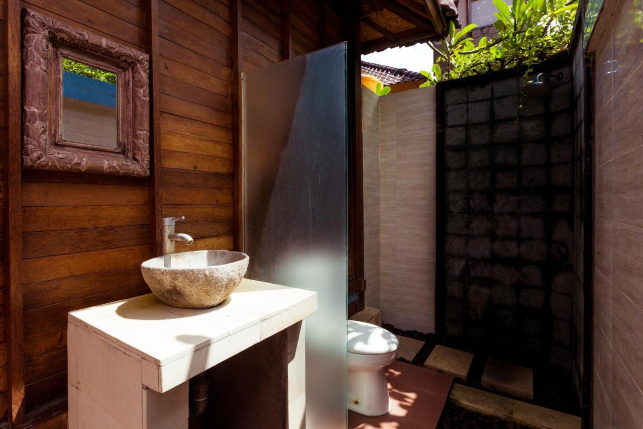 Adi Bungalow Lembongan Exterior photo
