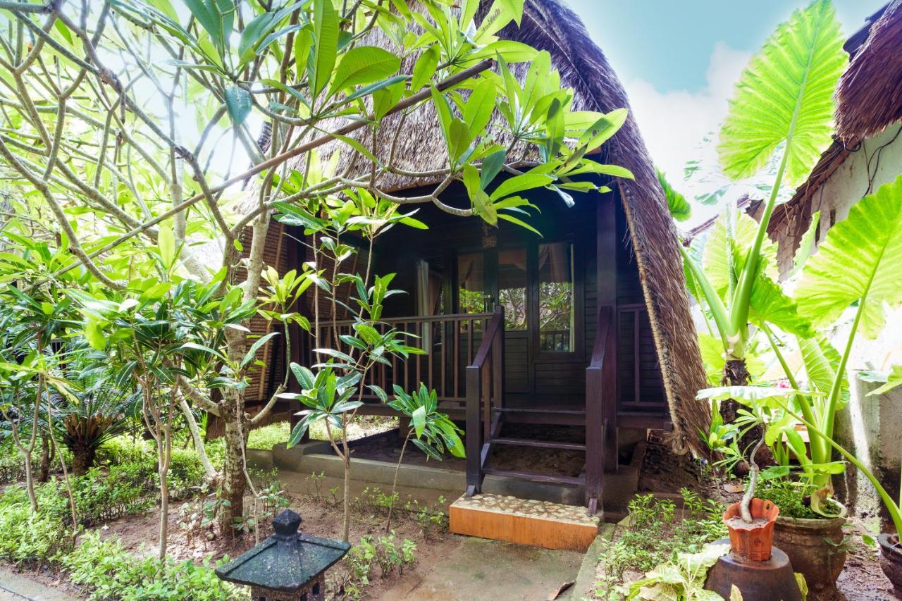 Adi Bungalow Lembongan Exterior photo